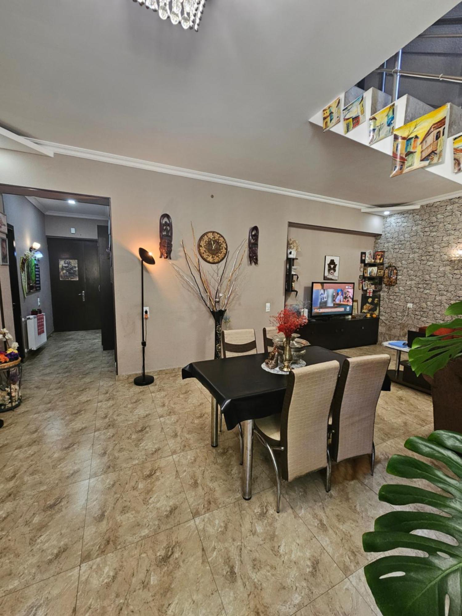 Guesthouse Different Tbilisi ภายนอก รูปภาพ