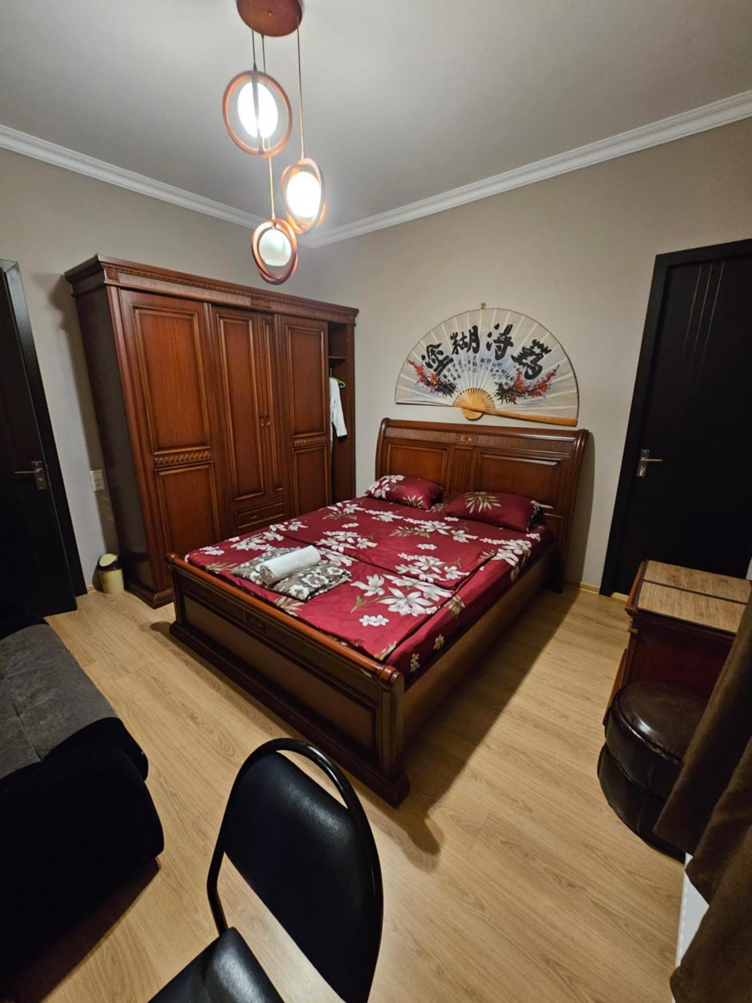 Guesthouse Different Tbilisi ภายนอก รูปภาพ